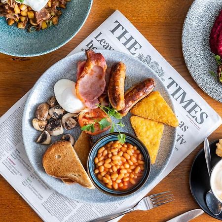 The Calverley Arms By Innkeeper'S Collection Пъдси Екстериор снимка